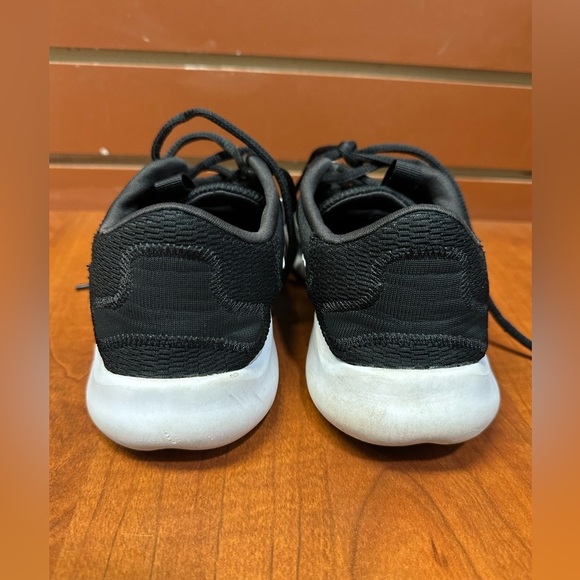 Nike Flex Black and White Athletic Shoes